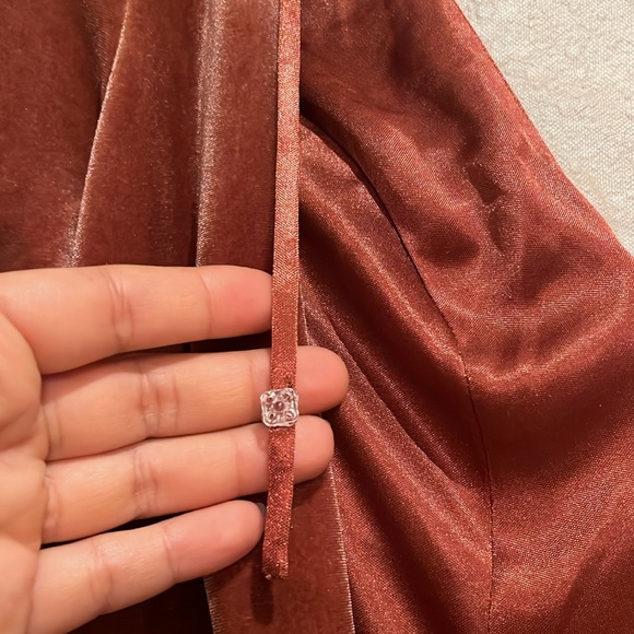 BHLDN Jenny Yoo Ryland V-Neck Long-Sleeve Open-Back Stretch Velvet Gown NWT - Picture 12 of 17